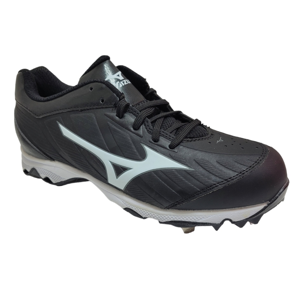 Mizuno Men's Black and White Athletic Cleats
